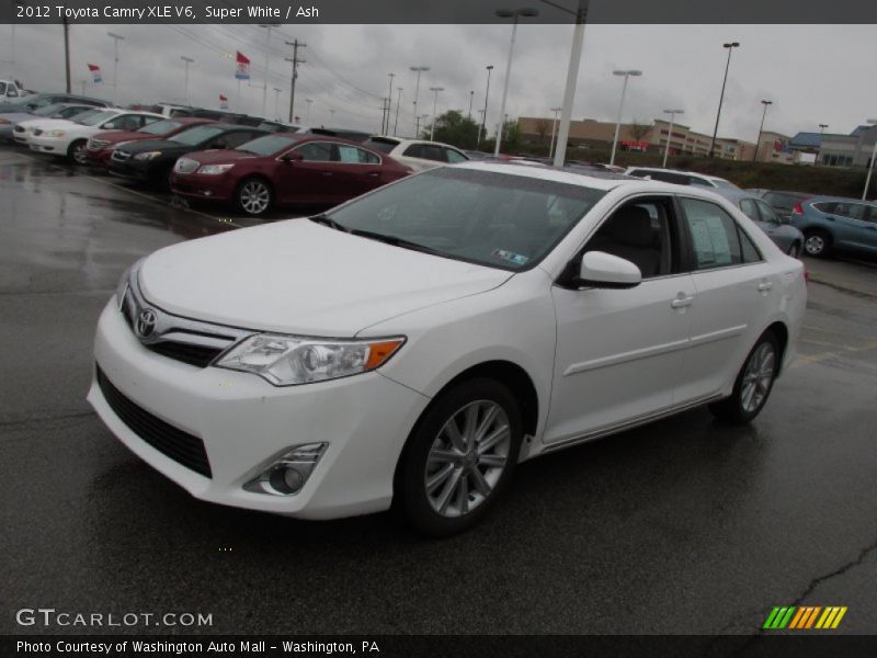 Super White / Ash 2012 Toyota Camry XLE V6