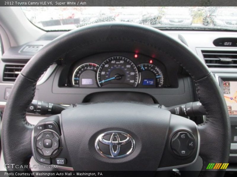 Super White / Ash 2012 Toyota Camry XLE V6