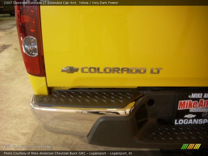 Yellow / Very Dark Pewter 2007 Chevrolet Colorado LT Extended Cab 4x4