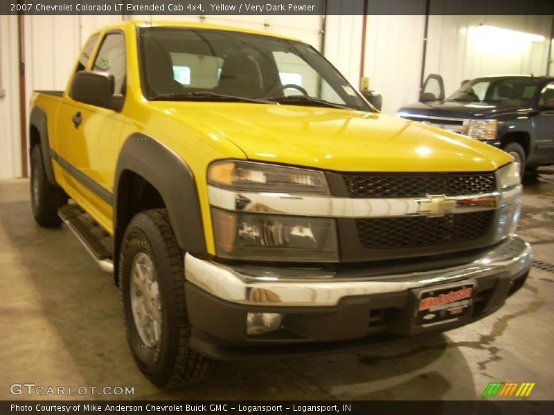 Yellow / Very Dark Pewter 2007 Chevrolet Colorado LT Extended Cab 4x4