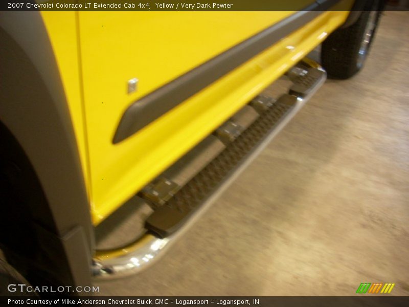 Yellow / Very Dark Pewter 2007 Chevrolet Colorado LT Extended Cab 4x4