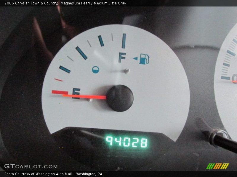 Magnesium Pearl / Medium Slate Gray 2006 Chrysler Town & Country