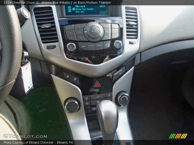 Atlantis Blue Metallic / Jet Black/Medium Titanium 2014 Chevrolet Cruze LS