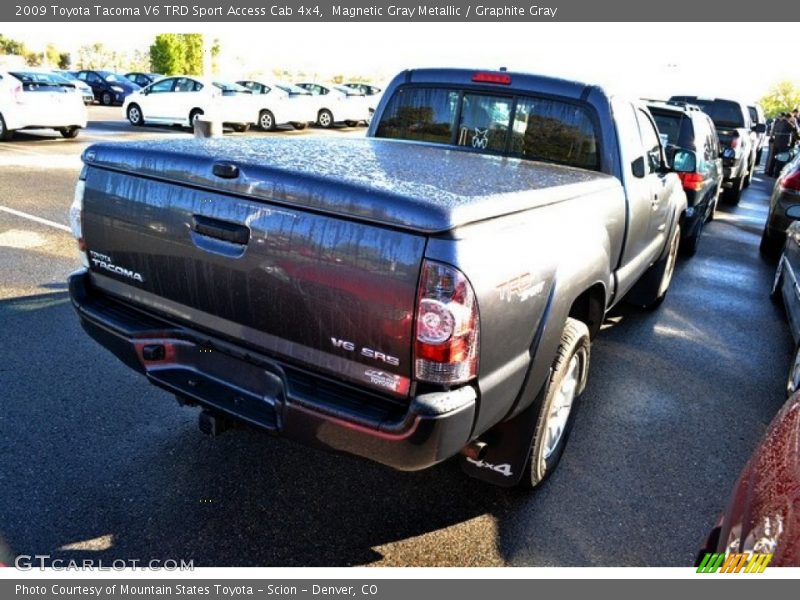 Magnetic Gray Metallic / Graphite Gray 2009 Toyota Tacoma V6 TRD Sport Access Cab 4x4