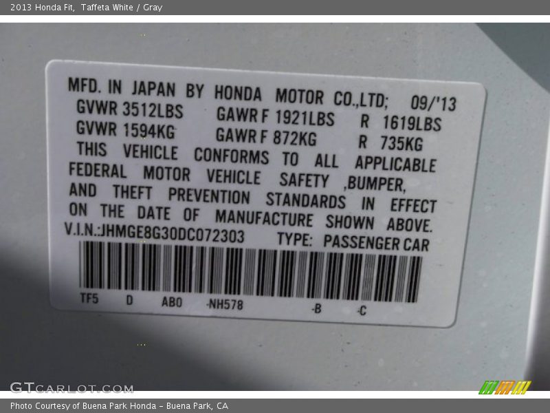 2013 Fit  Taffeta White Color Code NH578