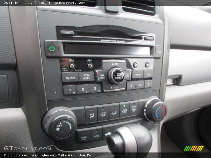 Tango Red Pearl / Gray 2011 Honda CR-V SE 4WD