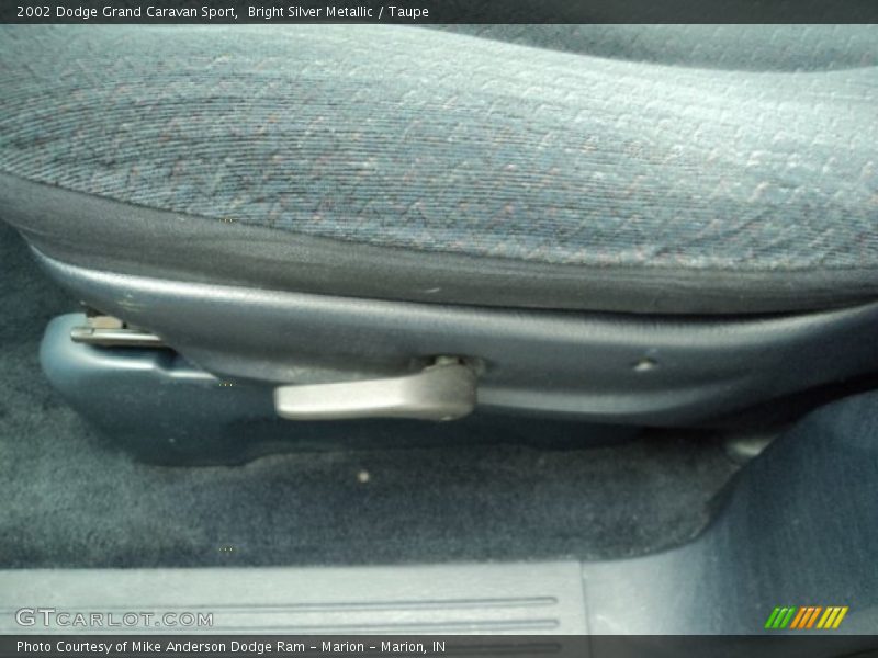 Bright Silver Metallic / Taupe 2002 Dodge Grand Caravan Sport