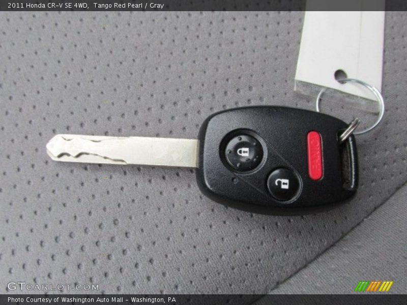 Tango Red Pearl / Gray 2011 Honda CR-V SE 4WD