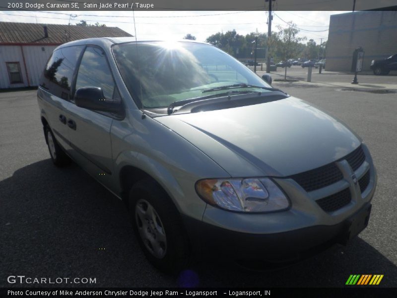 Satin Jade Pearl / Taupe 2003 Dodge Caravan SE