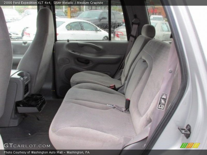 Silver Metallic / Medium Graphite 2000 Ford Expedition XLT 4x4