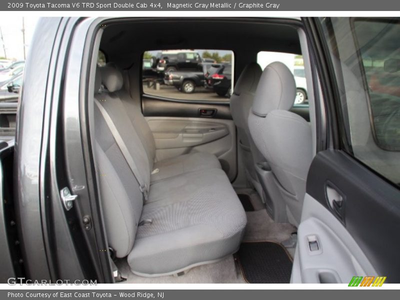 Magnetic Gray Metallic / Graphite Gray 2009 Toyota Tacoma V6 TRD Sport Double Cab 4x4