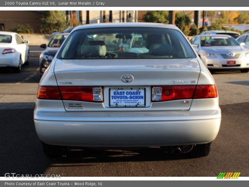 Lunar Mist Metallic / Gray 2000 Toyota Camry XLE V6