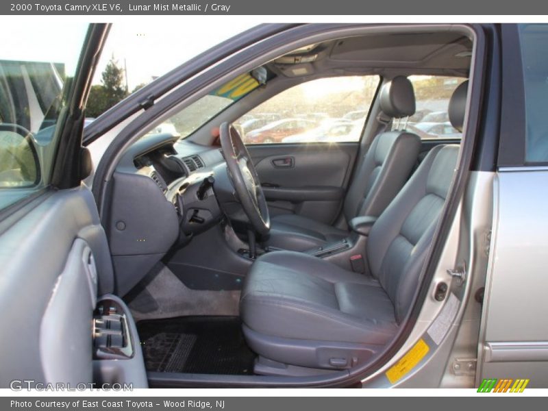 Lunar Mist Metallic / Gray 2000 Toyota Camry XLE V6
