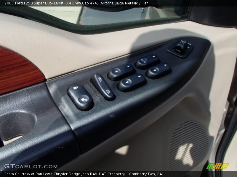 Arizona Beige Metallic / Tan 2005 Ford F250 Super Duty Lariat FX4 Crew Cab 4x4