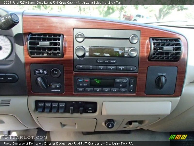 Arizona Beige Metallic / Tan 2005 Ford F250 Super Duty Lariat FX4 Crew Cab 4x4