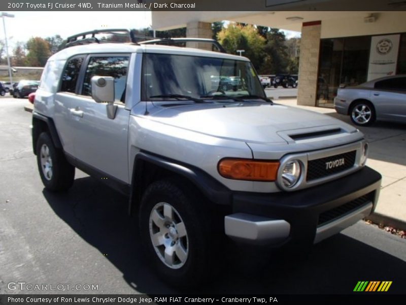 Titanium Metallic / Dark Charcoal 2007 Toyota FJ Cruiser 4WD