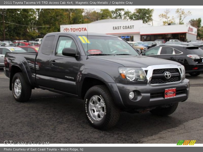 Magnetic Gray Metallic / Graphite Gray 2011 Toyota Tacoma V6 TRD Access Cab 4x4