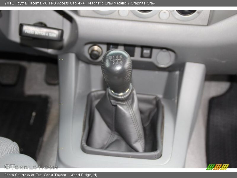 Magnetic Gray Metallic / Graphite Gray 2011 Toyota Tacoma V6 TRD Access Cab 4x4