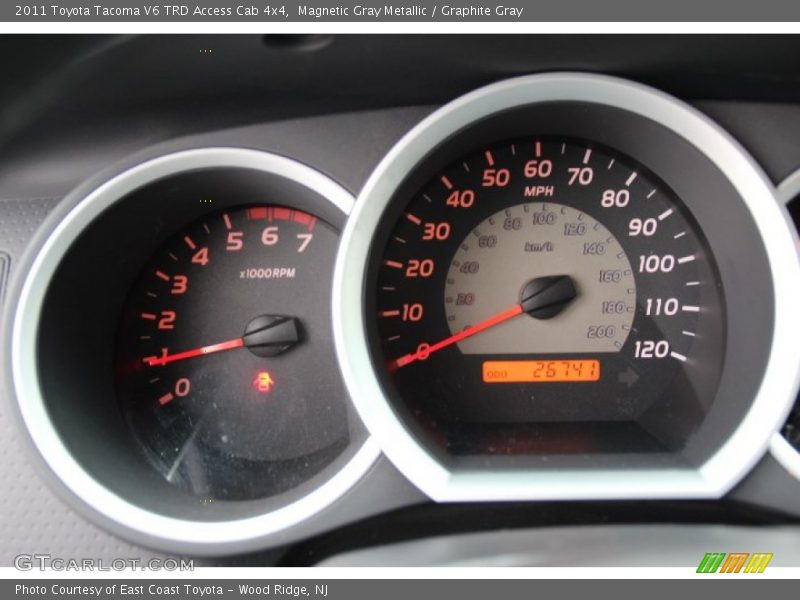 Magnetic Gray Metallic / Graphite Gray 2011 Toyota Tacoma V6 TRD Access Cab 4x4