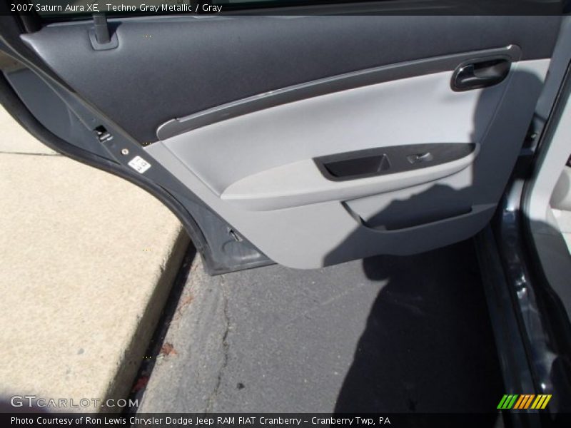 Techno Gray Metallic / Gray 2007 Saturn Aura XE