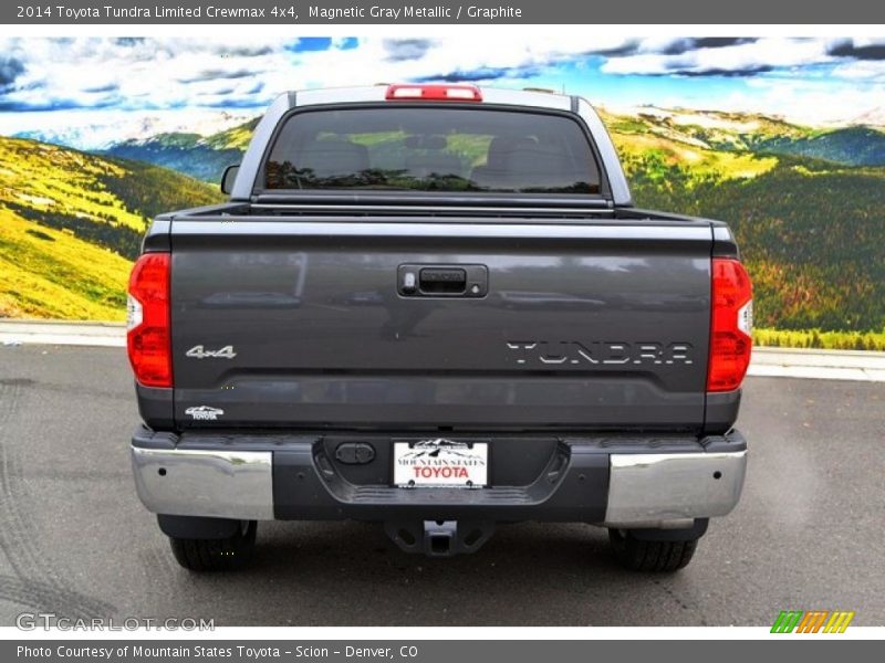 Magnetic Gray Metallic / Graphite 2014 Toyota Tundra Limited Crewmax 4x4