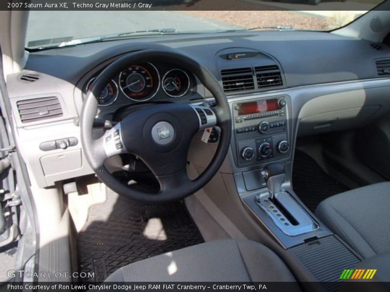 Techno Gray Metallic / Gray 2007 Saturn Aura XE