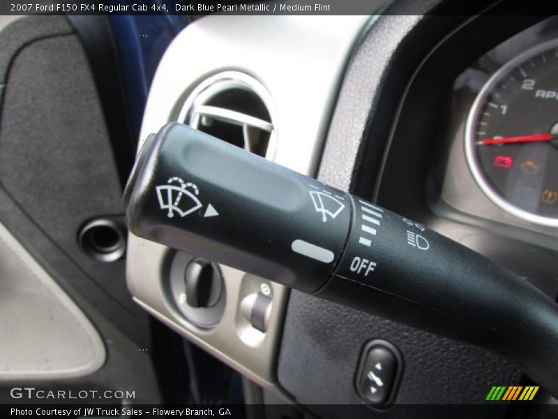 Dark Blue Pearl Metallic / Medium Flint 2007 Ford F150 FX4 Regular Cab 4x4