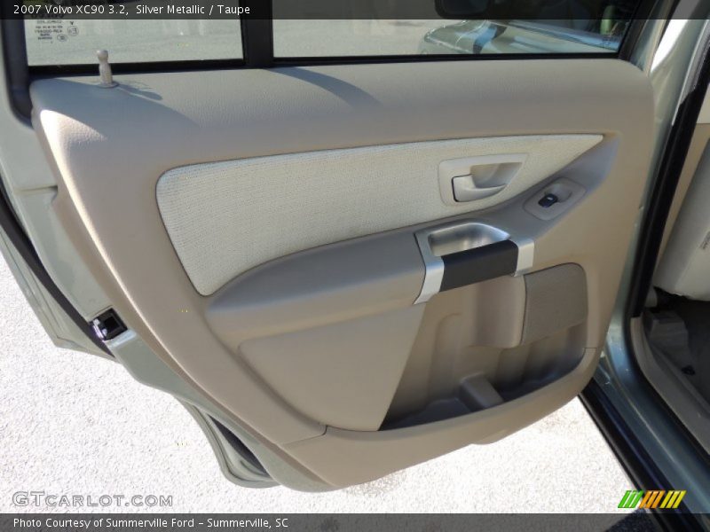 Silver Metallic / Taupe 2007 Volvo XC90 3.2