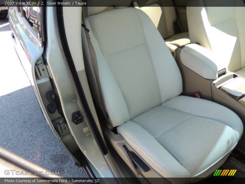 Silver Metallic / Taupe 2007 Volvo XC90 3.2