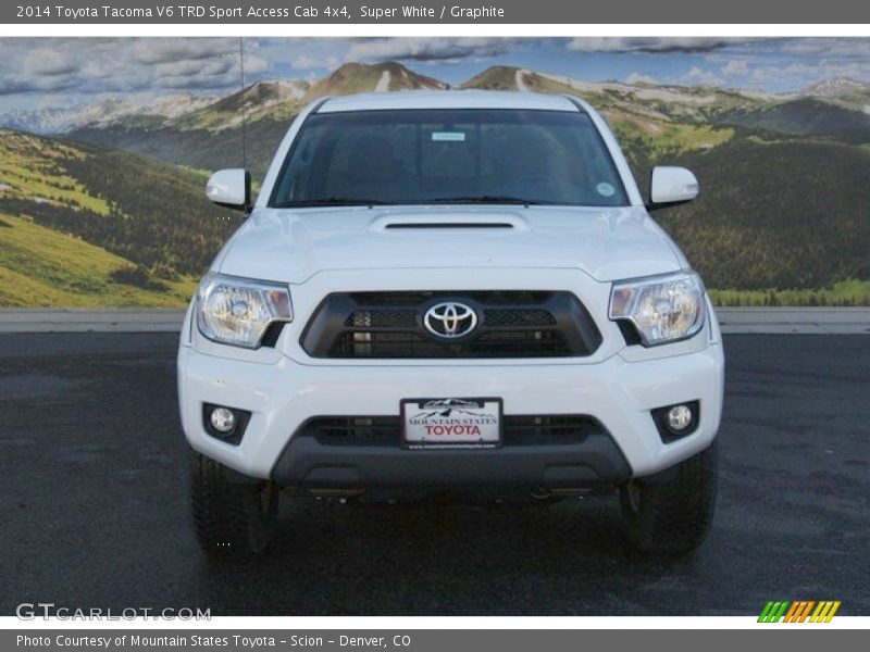 Super White / Graphite 2014 Toyota Tacoma V6 TRD Sport Access Cab 4x4