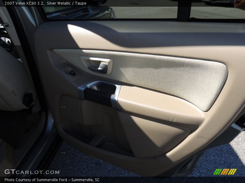 Silver Metallic / Taupe 2007 Volvo XC90 3.2
