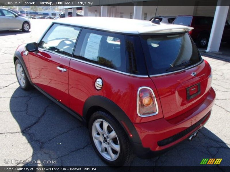 Chili Red / Black/Grey 2009 Mini Cooper S Hardtop