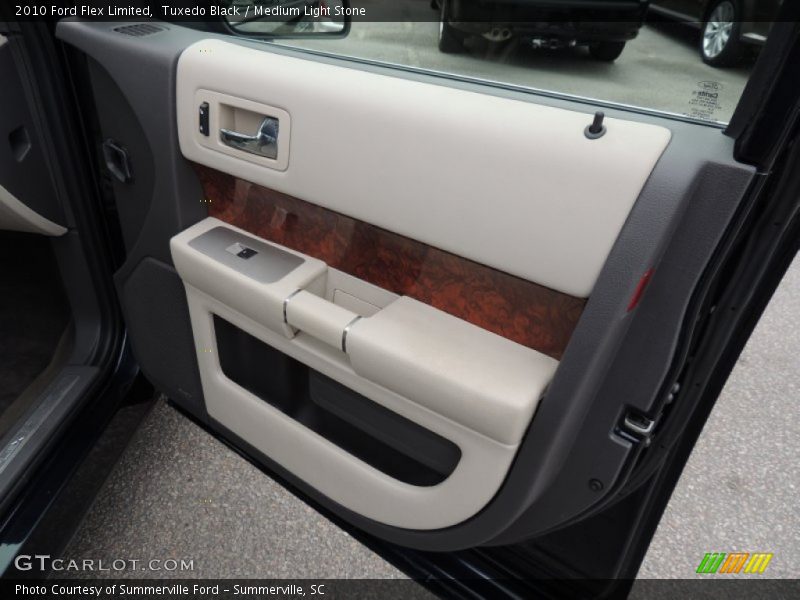 Tuxedo Black / Medium Light Stone 2010 Ford Flex Limited