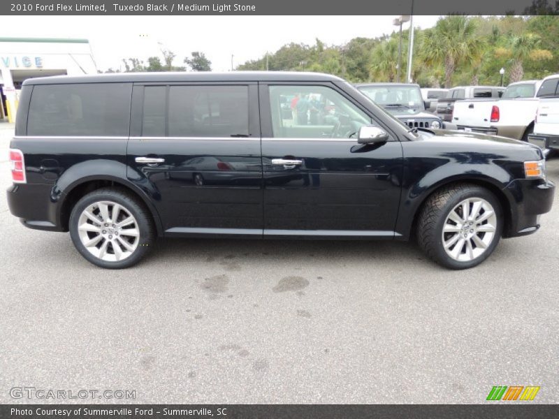 Tuxedo Black / Medium Light Stone 2010 Ford Flex Limited