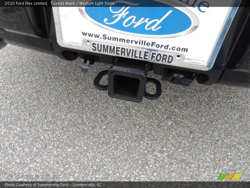 Tuxedo Black / Medium Light Stone 2010 Ford Flex Limited