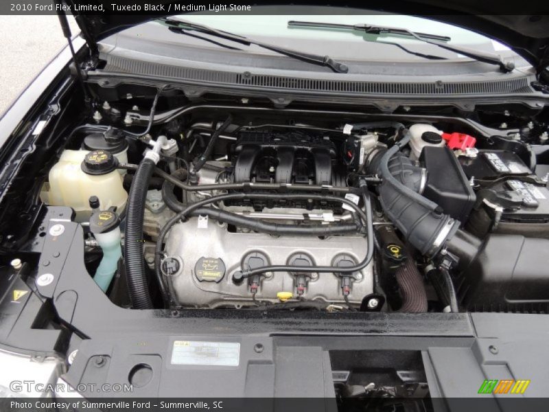 Tuxedo Black / Medium Light Stone 2010 Ford Flex Limited