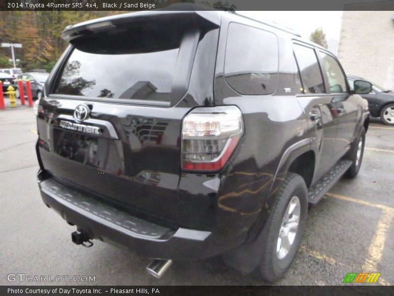 Black / Sand Beige 2014 Toyota 4Runner SR5 4x4