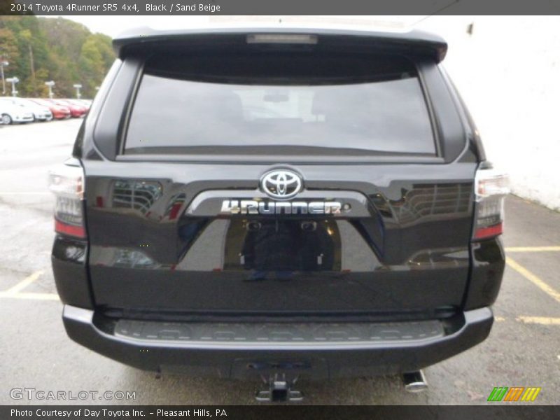 Black / Sand Beige 2014 Toyota 4Runner SR5 4x4
