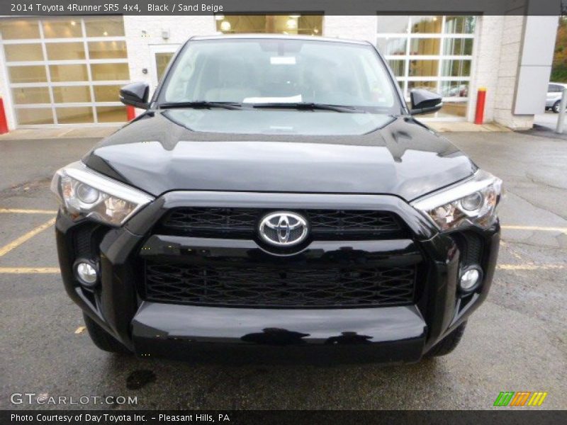 Black / Sand Beige 2014 Toyota 4Runner SR5 4x4