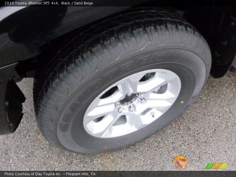 Black / Sand Beige 2014 Toyota 4Runner SR5 4x4