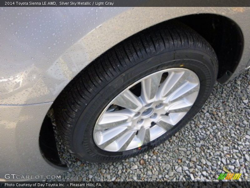 Silver Sky Metallic / Light Gray 2014 Toyota Sienna LE AWD