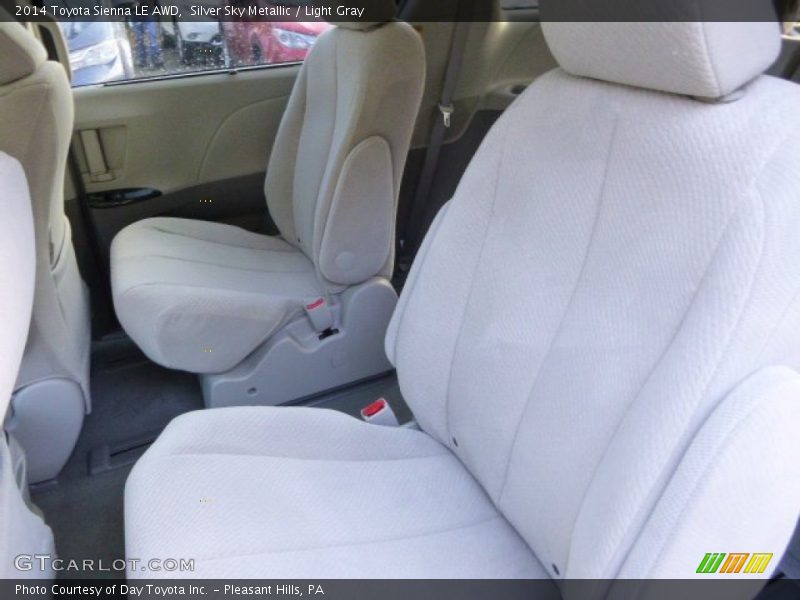 Silver Sky Metallic / Light Gray 2014 Toyota Sienna LE AWD