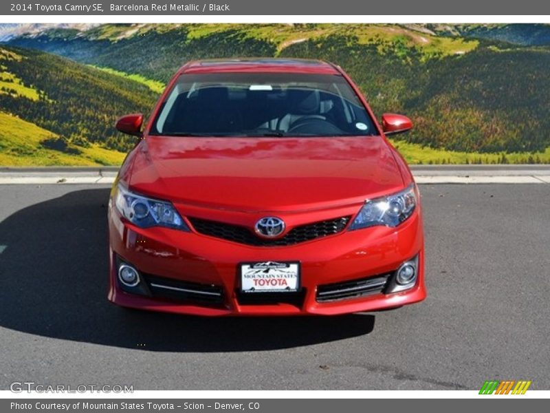 Barcelona Red Metallic / Black 2014 Toyota Camry SE