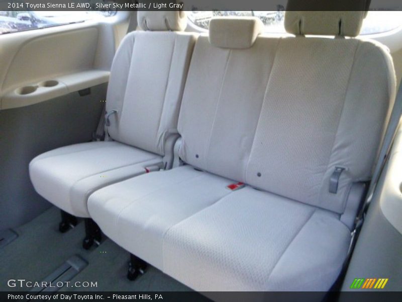 Silver Sky Metallic / Light Gray 2014 Toyota Sienna LE AWD