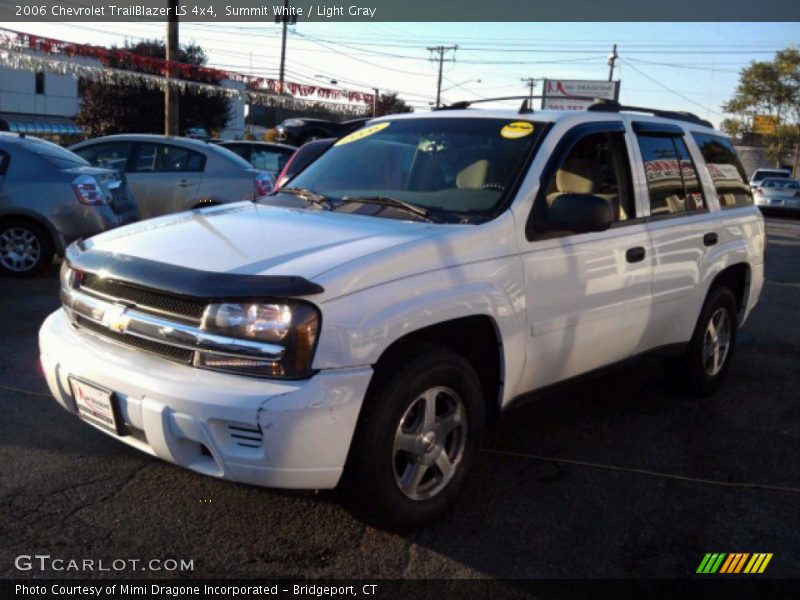Summit White / Light Gray 2006 Chevrolet TrailBlazer LS 4x4