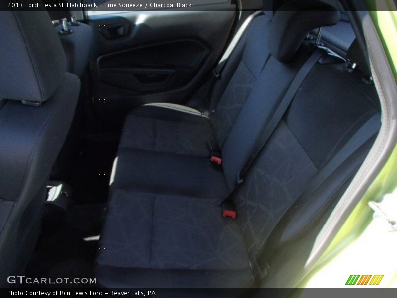 Lime Squeeze / Charcoal Black 2013 Ford Fiesta SE Hatchback