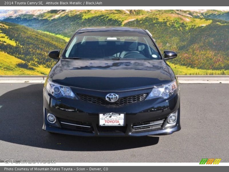 Attitude Black Metallic / Black/Ash 2014 Toyota Camry SE