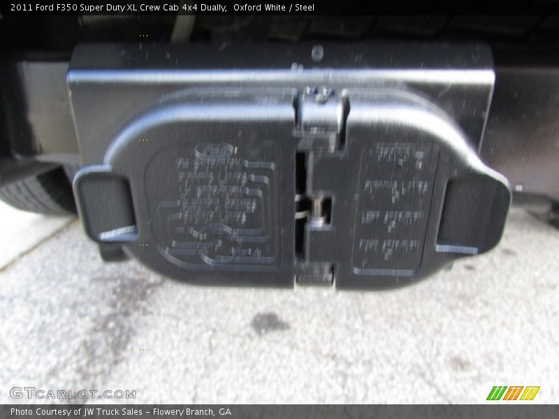 Oxford White / Steel 2011 Ford F350 Super Duty XL Crew Cab 4x4 Dually