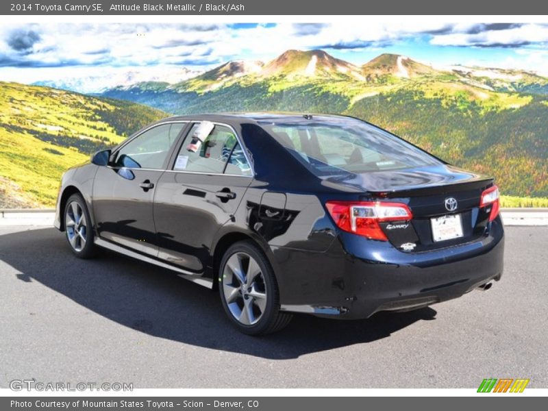 Attitude Black Metallic / Black/Ash 2014 Toyota Camry SE