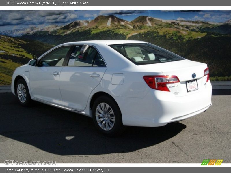 Super White / Ash 2014 Toyota Camry Hybrid LE